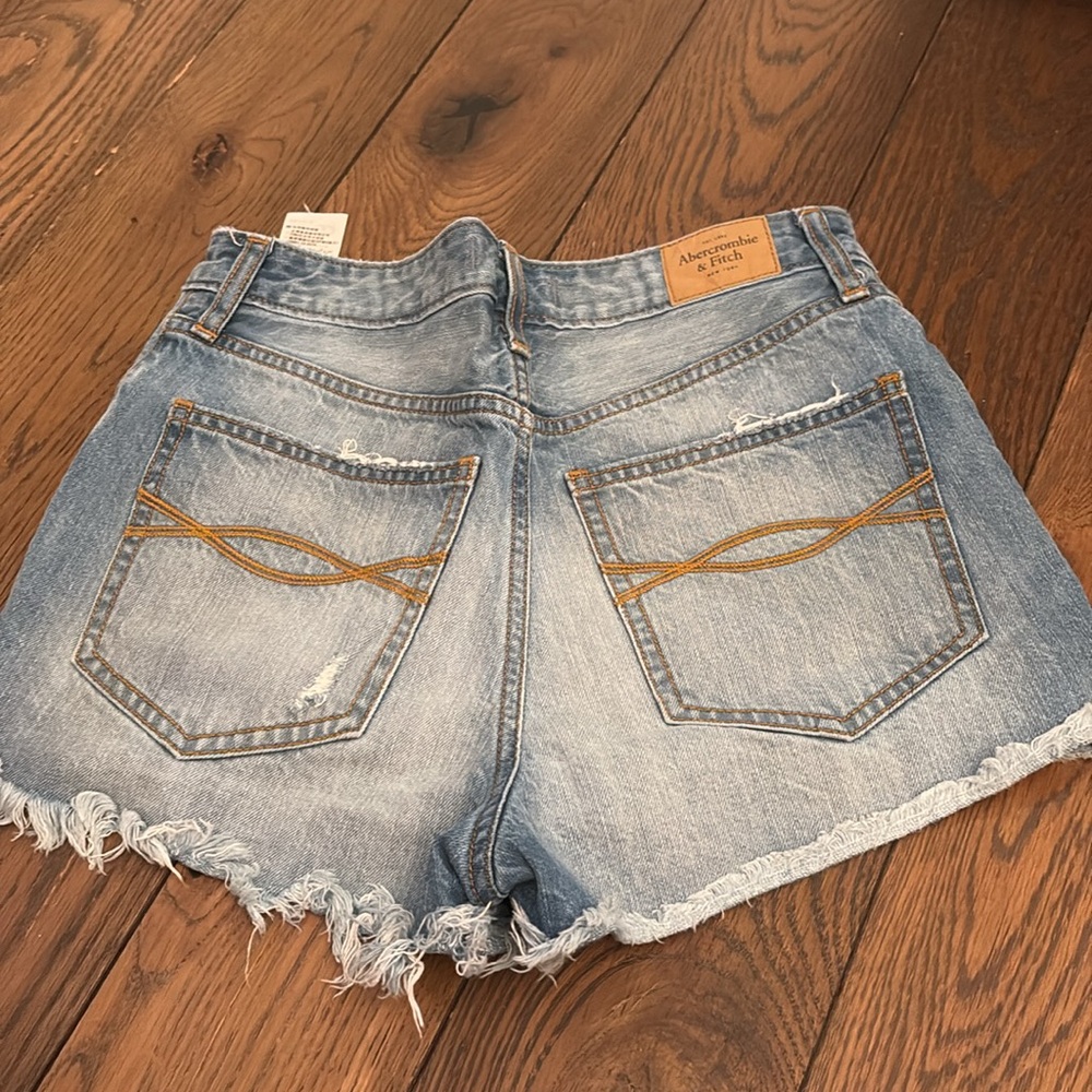 Abercrombie jean shorts - Picture 5 of 5